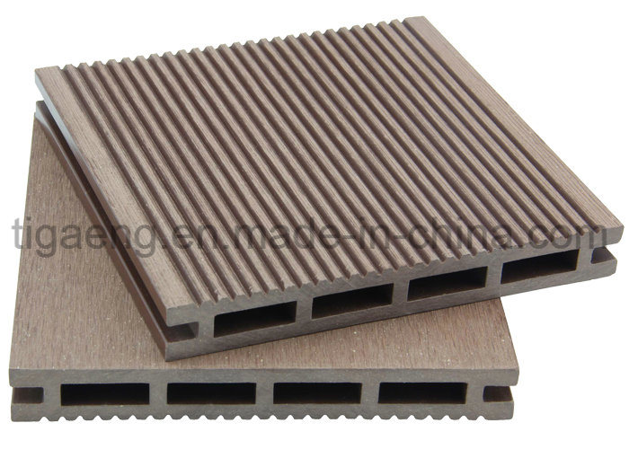 Hot Sale New Design Lightweight Hollow WPC Outdoor Decking Floor