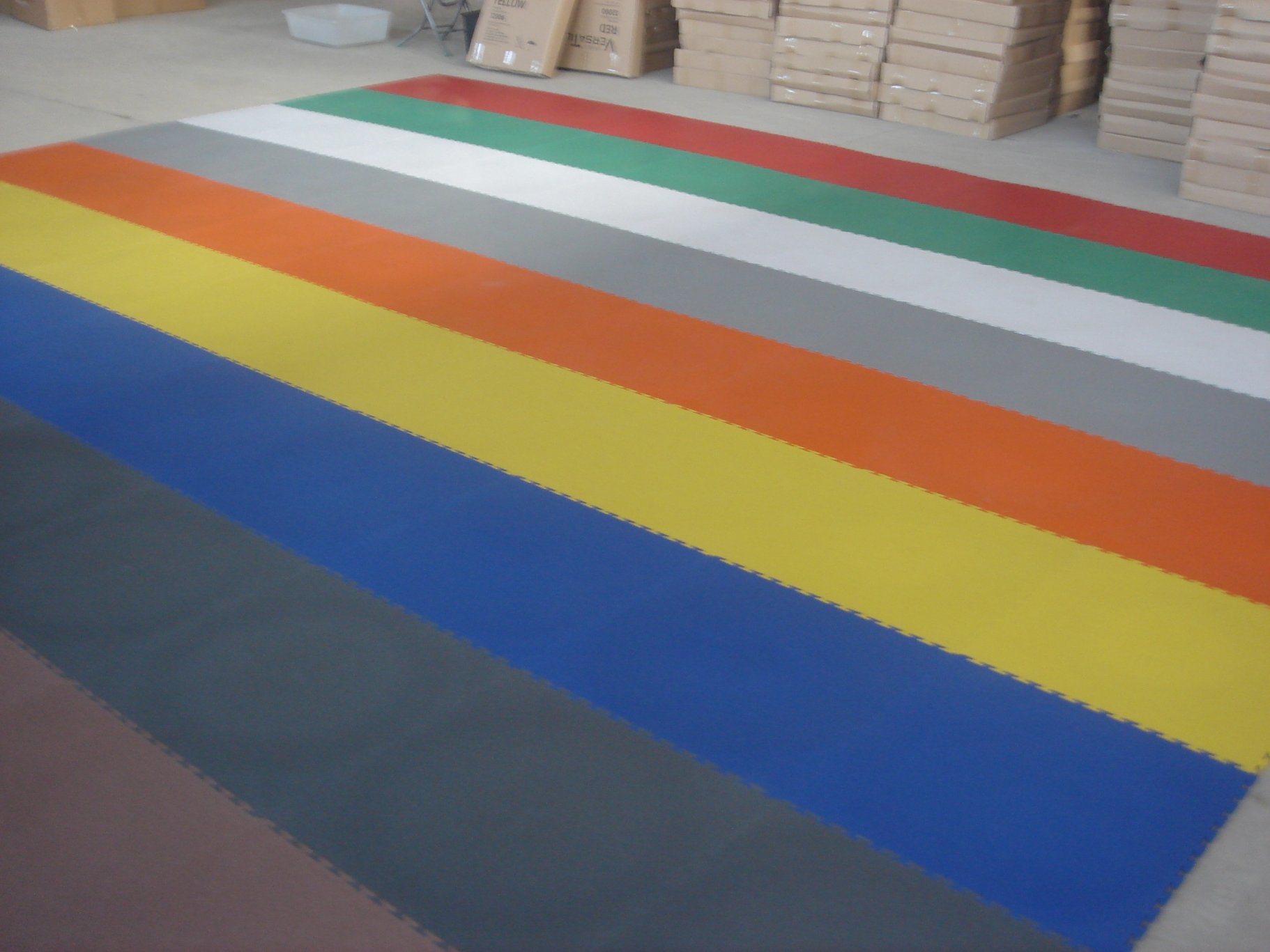 Dustproof PVC Garage Flooring with Unbeatable Flooring Prices, Qingdao