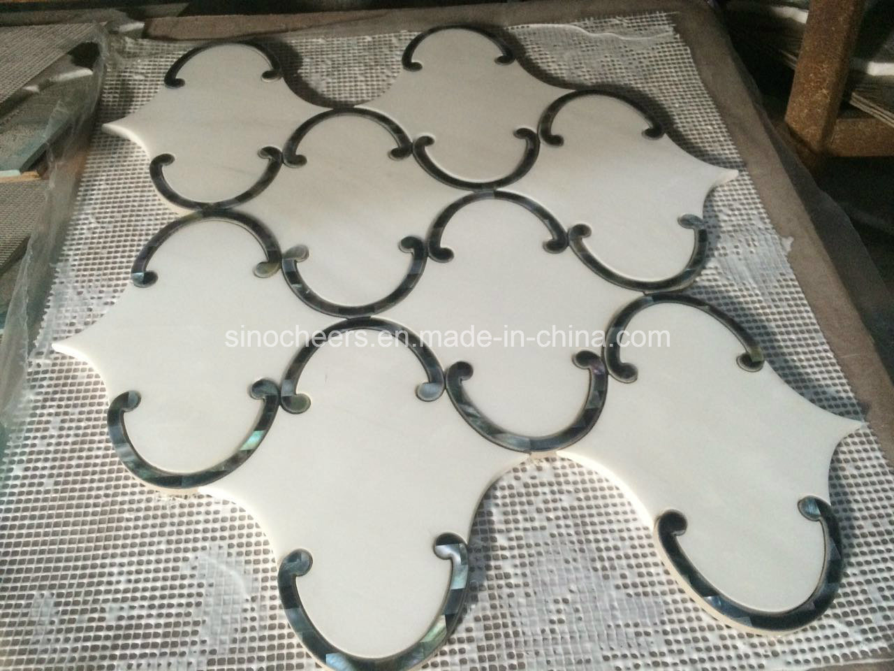 Thassos White Mix Shell Wholesale Waterjet Marble Tile