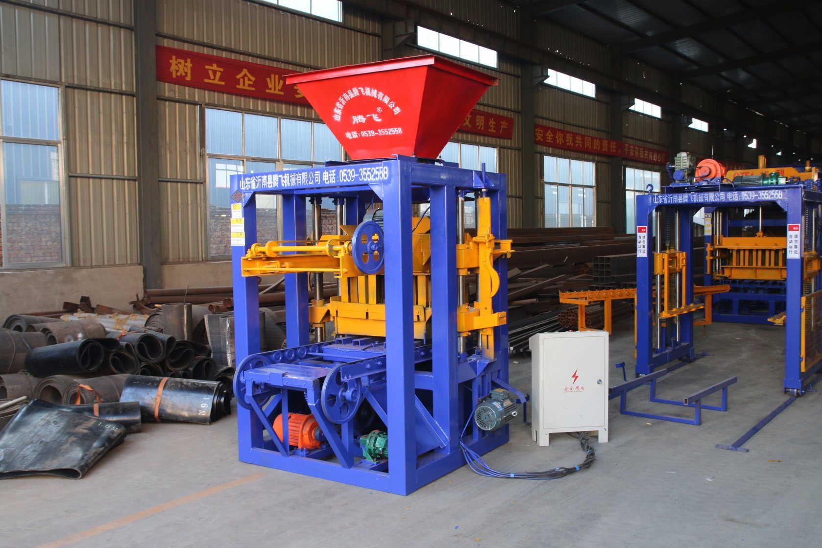 Qtj4-35 Semi Automatic Multi-Purpose Brick Making Machine