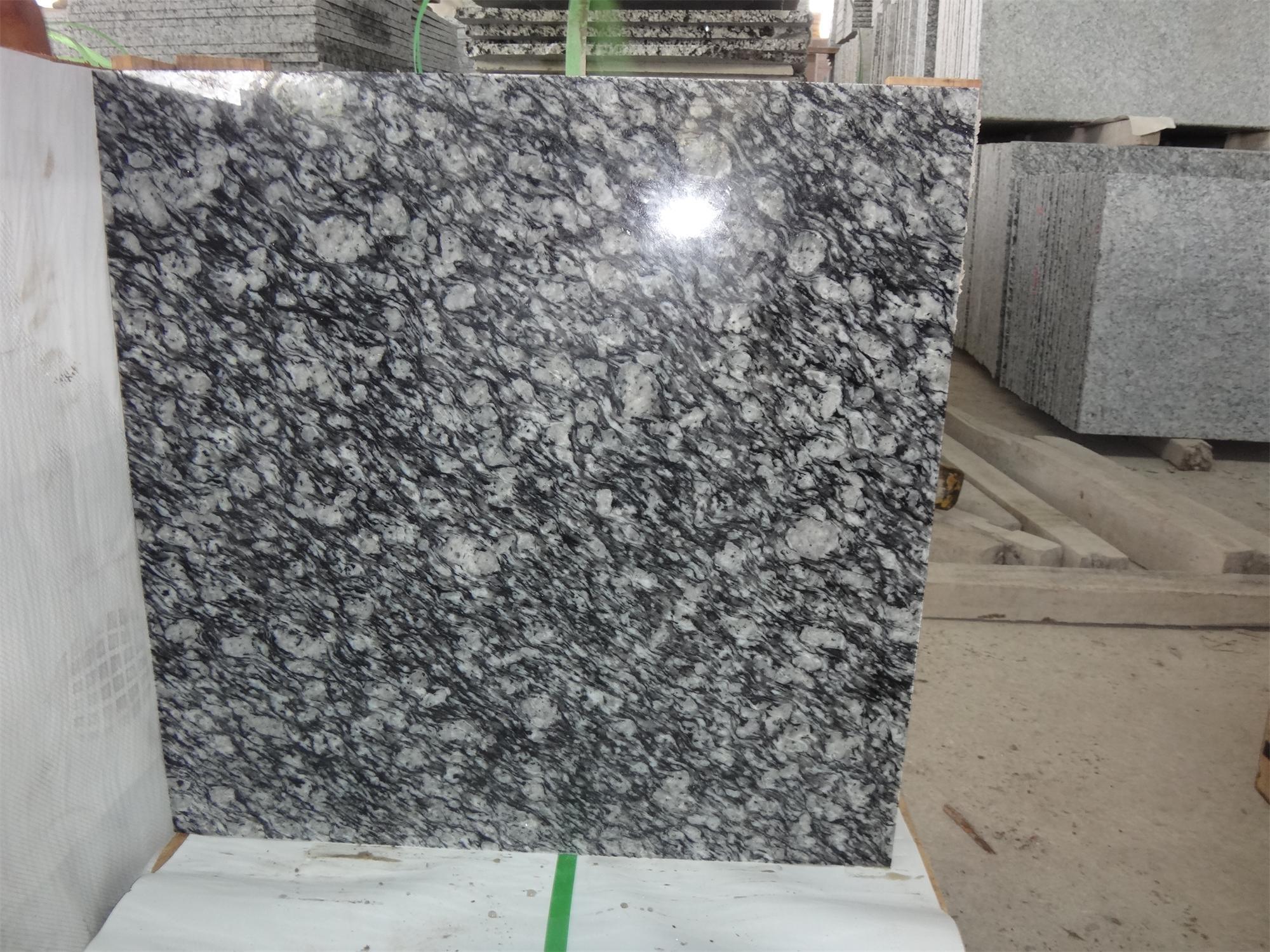 Polished White Spray Granite Tile