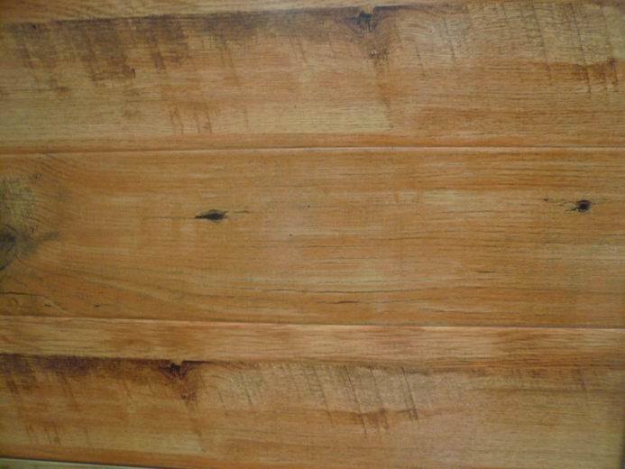 Resistant to Cigarette Burns Laminate Floor (8mm, 11mm, 12mm)