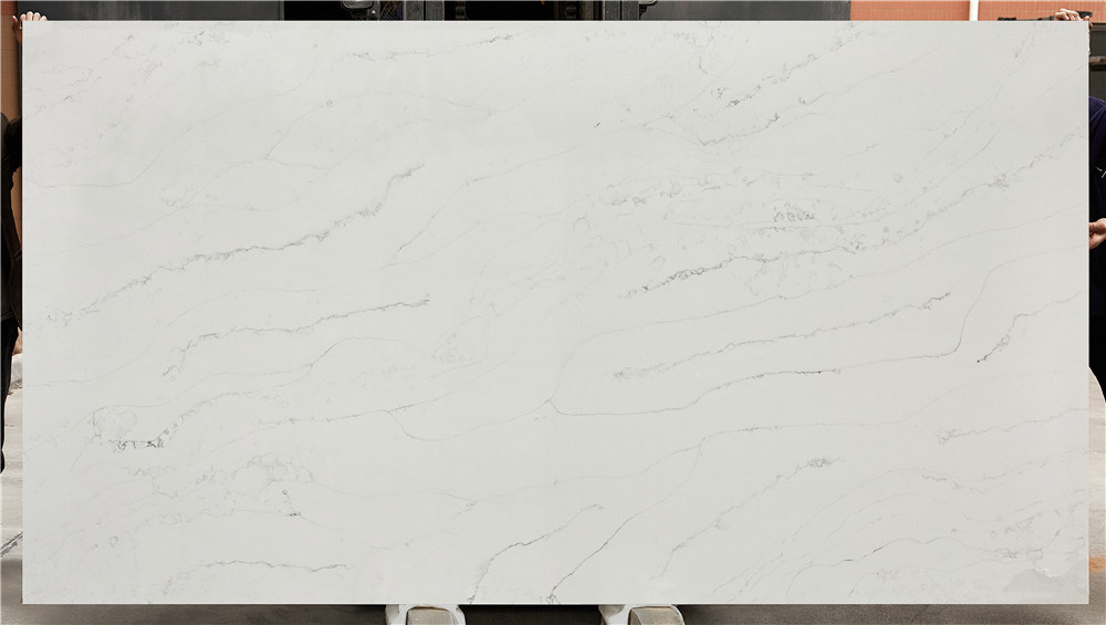 Snow White 16-Vm-17526 High Quality Artificial Calacatta Quartz