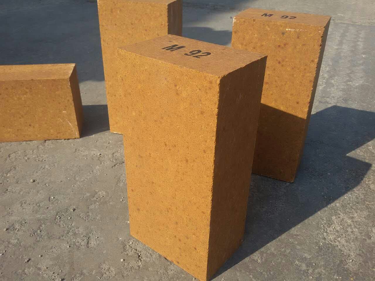 Magnesia Bricks, MGO Bricks,