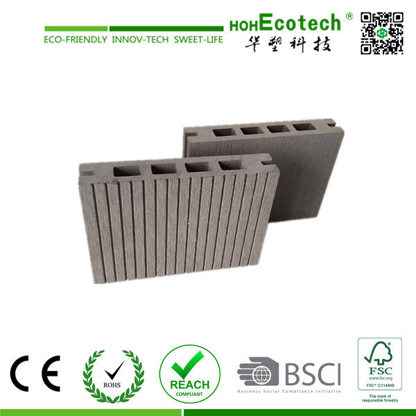 Stable Hollow Wood Plastic Composite Decking