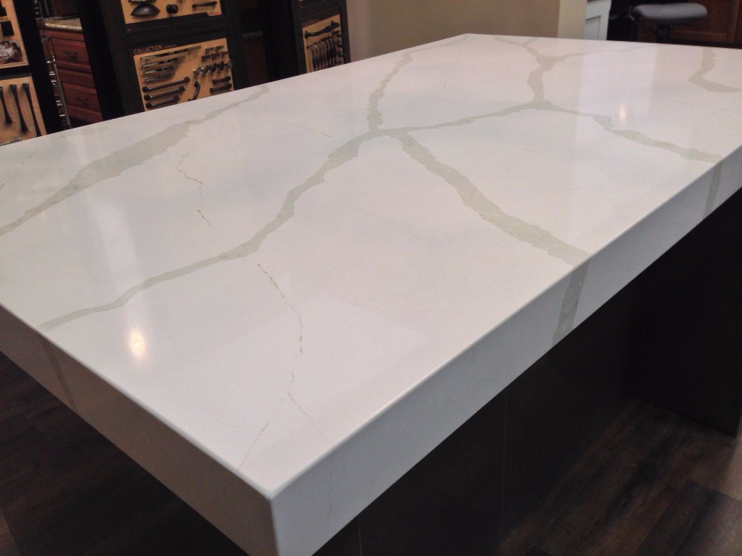 Carrara Quartz Stone Slab& Tiles, New Design Quartz Stone, China Solid Surface