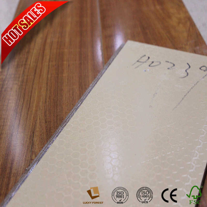 High Quality New Medium Embossed Waterproof Laminate Flooring Bathroom