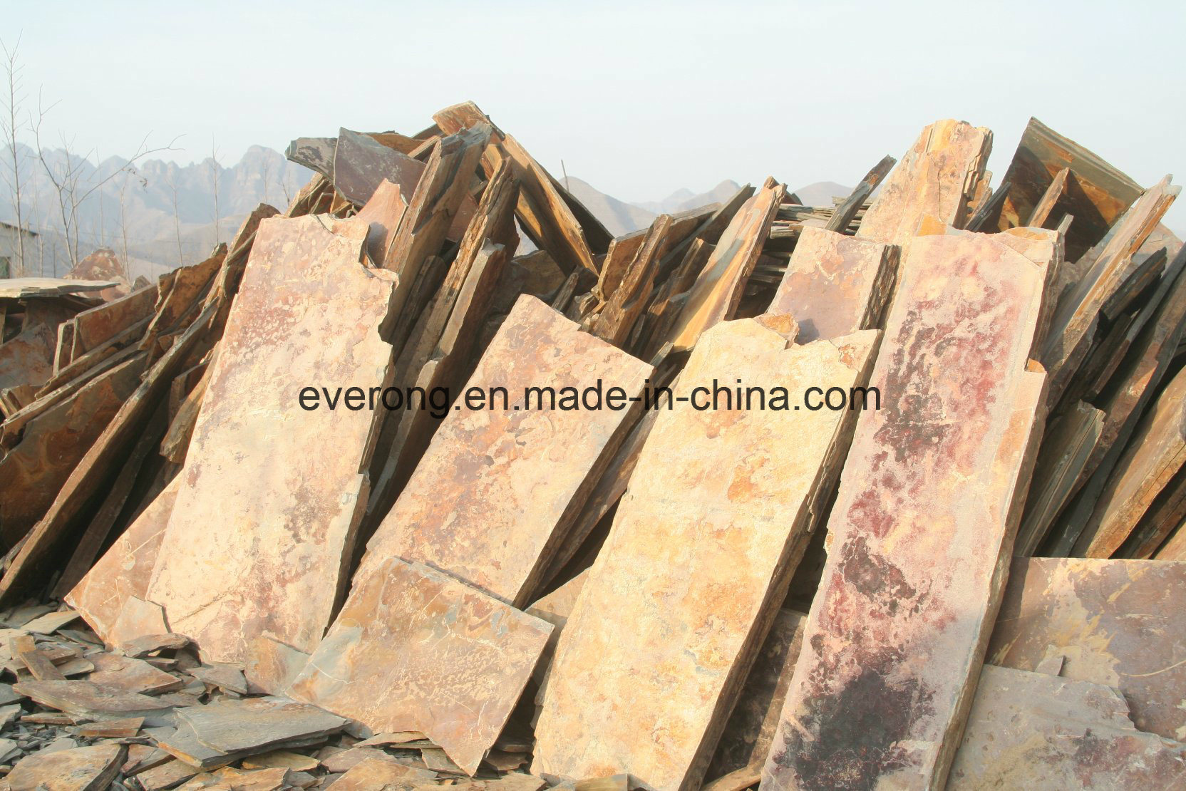 Cheap Yellow Rusty Irregular Random Shape Natural Stone Raw Slate Tile