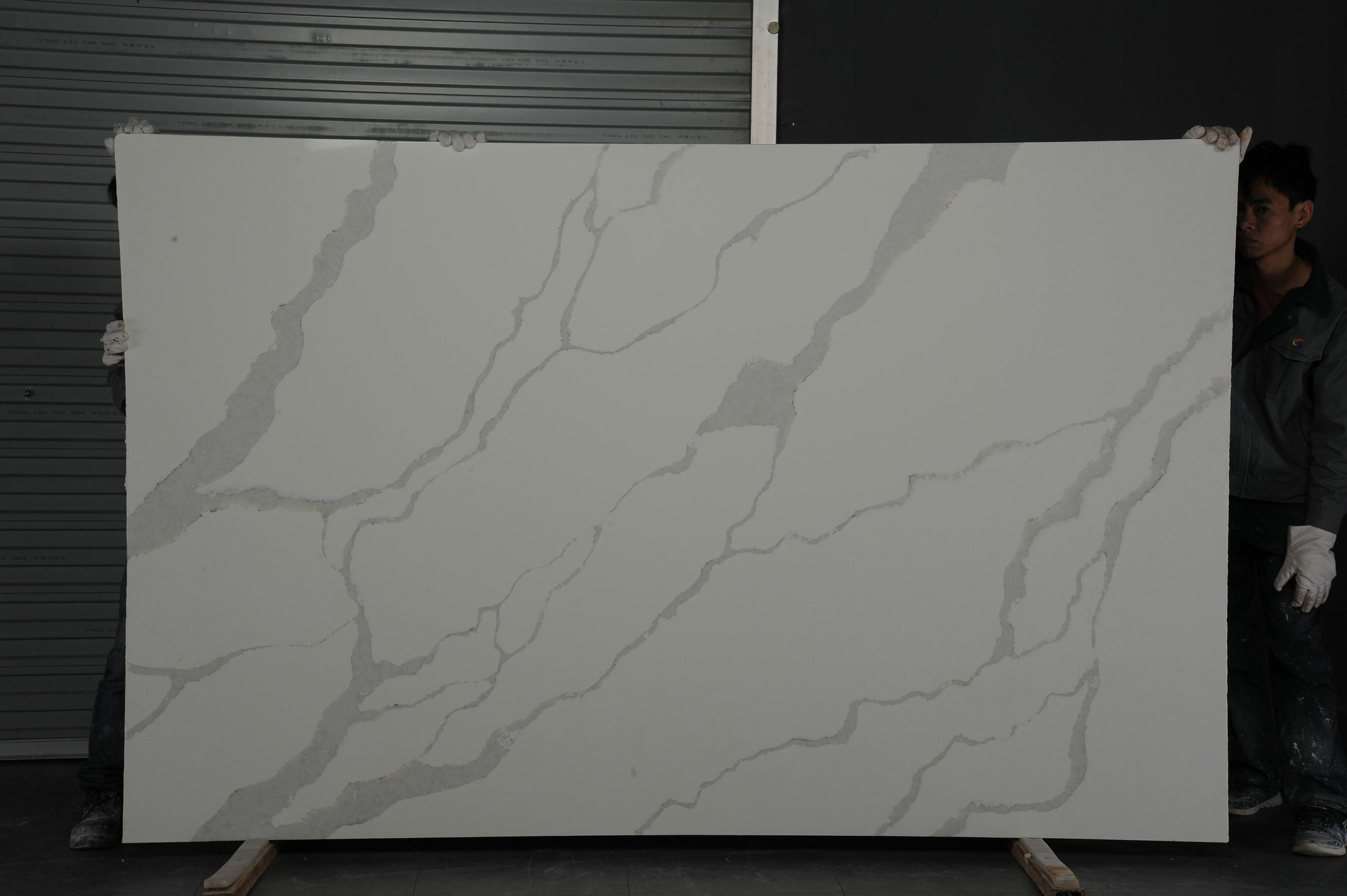 Agglomerated Quartz Stone Slab, Quarz Stone Slab with Mirror