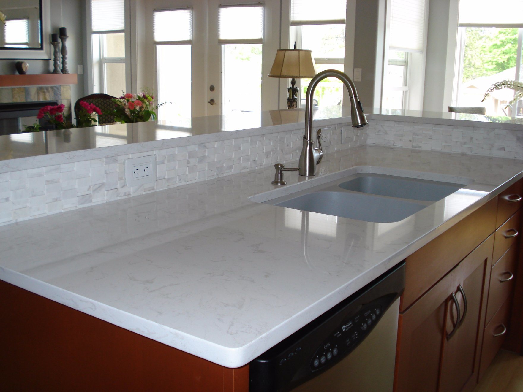 Artificial Stone Slab, Artificial Quartz Countertop and Vanity Top