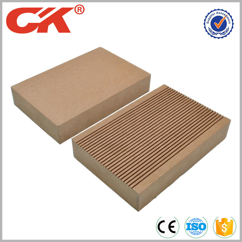 Durable Cheap WPC Flooring Floor