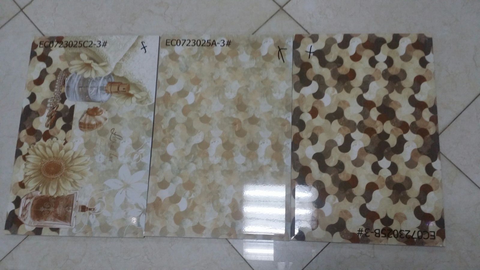 250 X 500mm Inkjet Ceramic Wall Tile for Bathroom