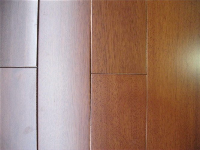 Made in China Moistureproof Natural Wood Flooring