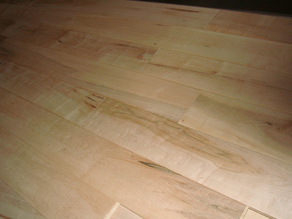 German Technology Cheapest Stock Maple Engineered Flooring