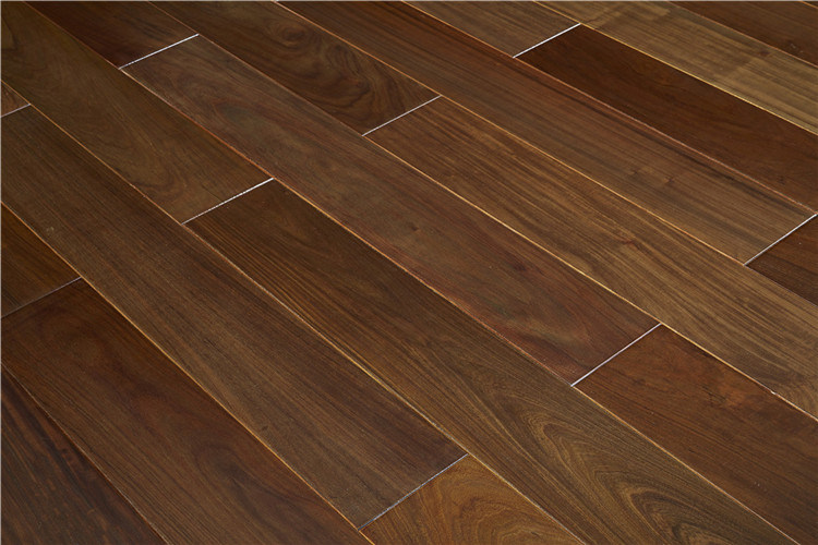 Sandalwood Multiplayer Solid Wood Flooring