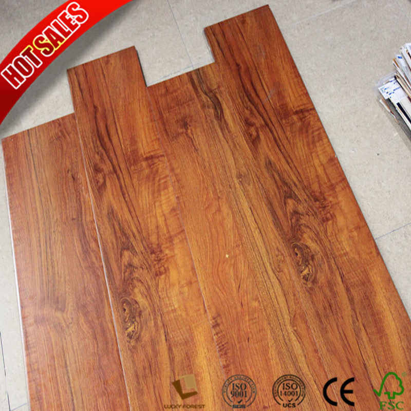 New Canadian Maple Laminate Flooring 12mm AC4