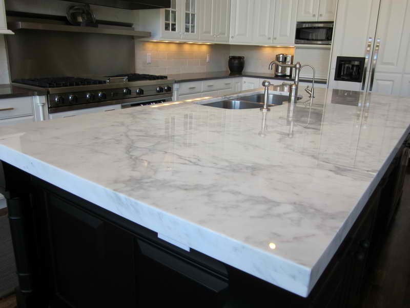 Natural Look Calacatta White Marble Quartz Stone Slabs