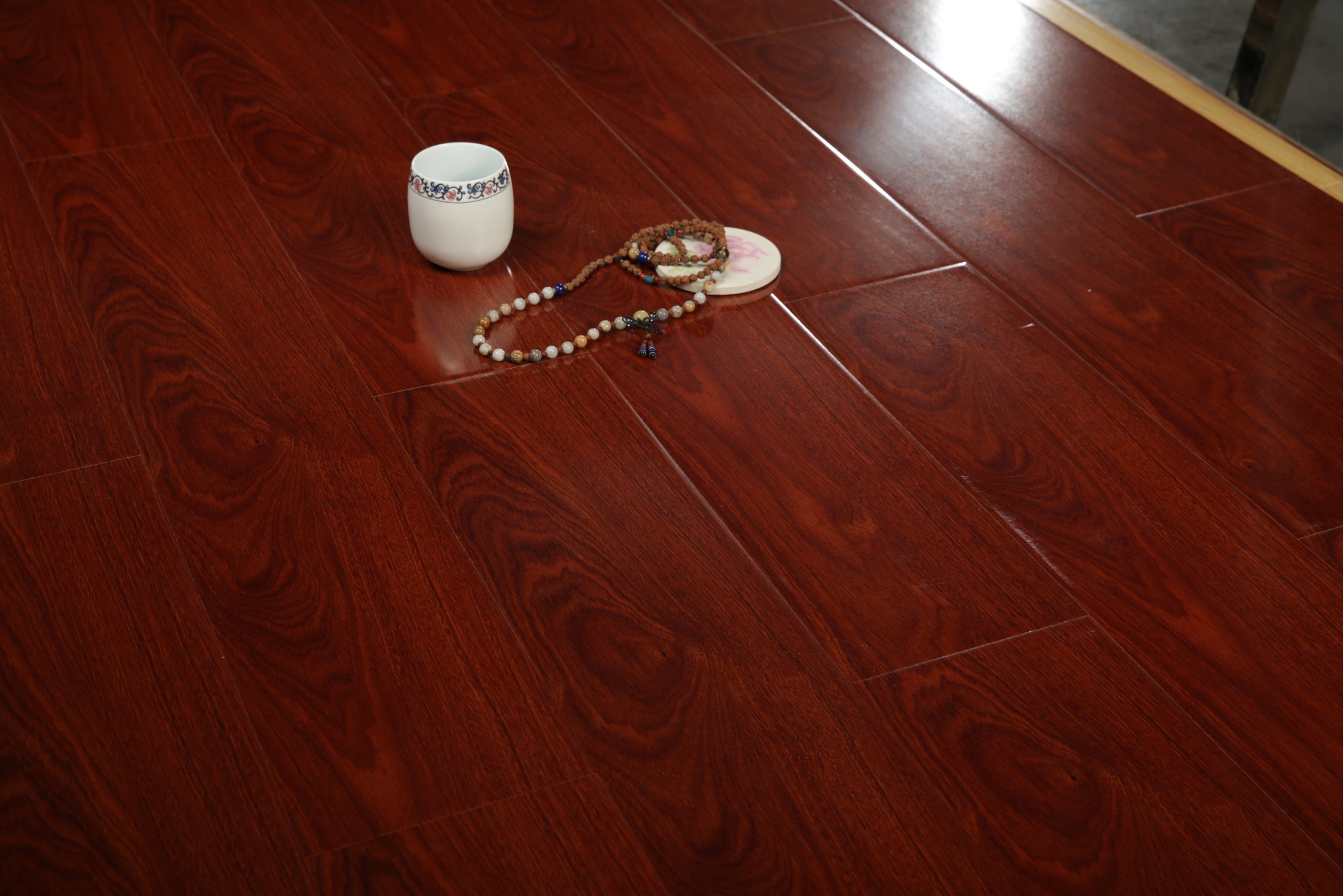 Mirror U-Groove Laminate Flooring