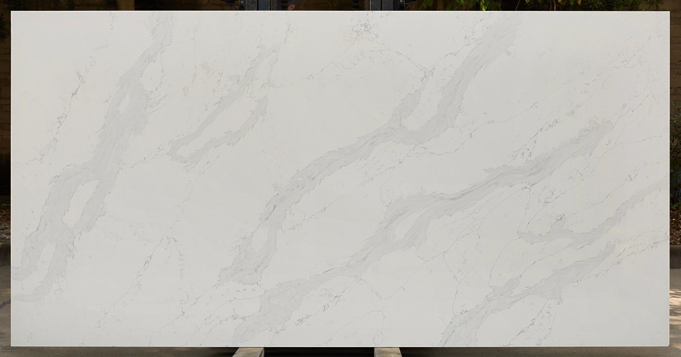 Calacatta White Quartz Kavm-17105