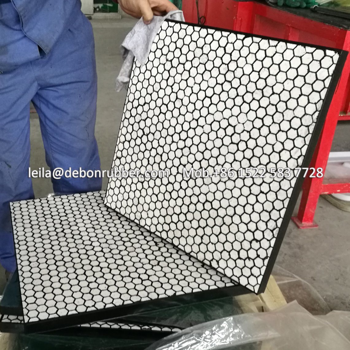 Wear and Abrasion Resistant Rubber Ceramic Tile Mats