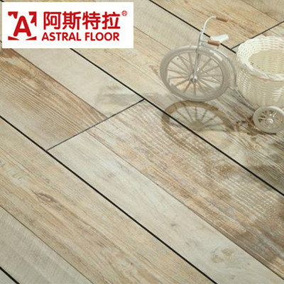 Click System with Wax Embossed Laminated Flooring