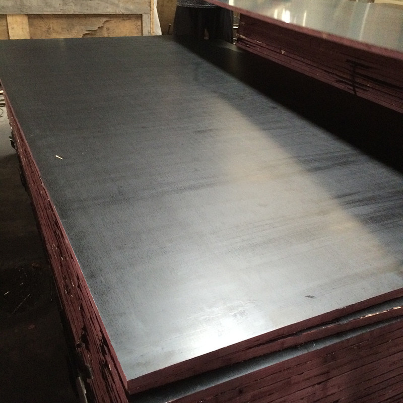 Poplar Core Veneer Black Film Faced Manufactory Plywood (12X1250X2500mm)