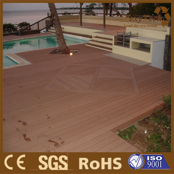 WPC Anti Slip WPC Composite Decking Floor with Glamorous Design