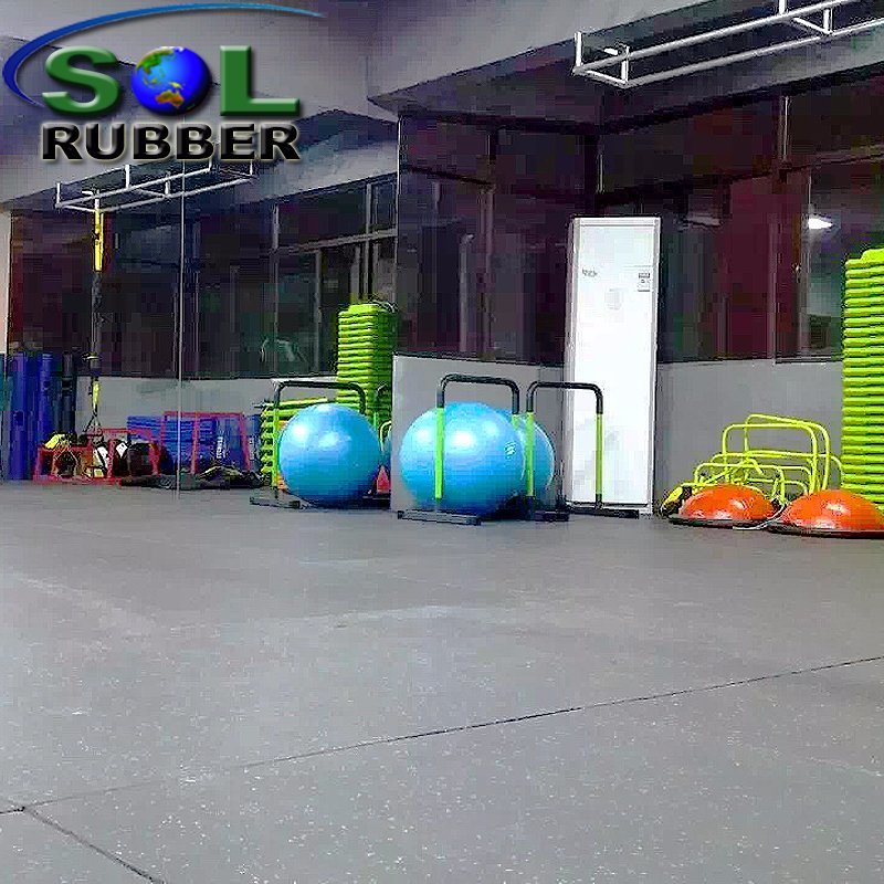 Easy to Maintain Rubber Gym Tile