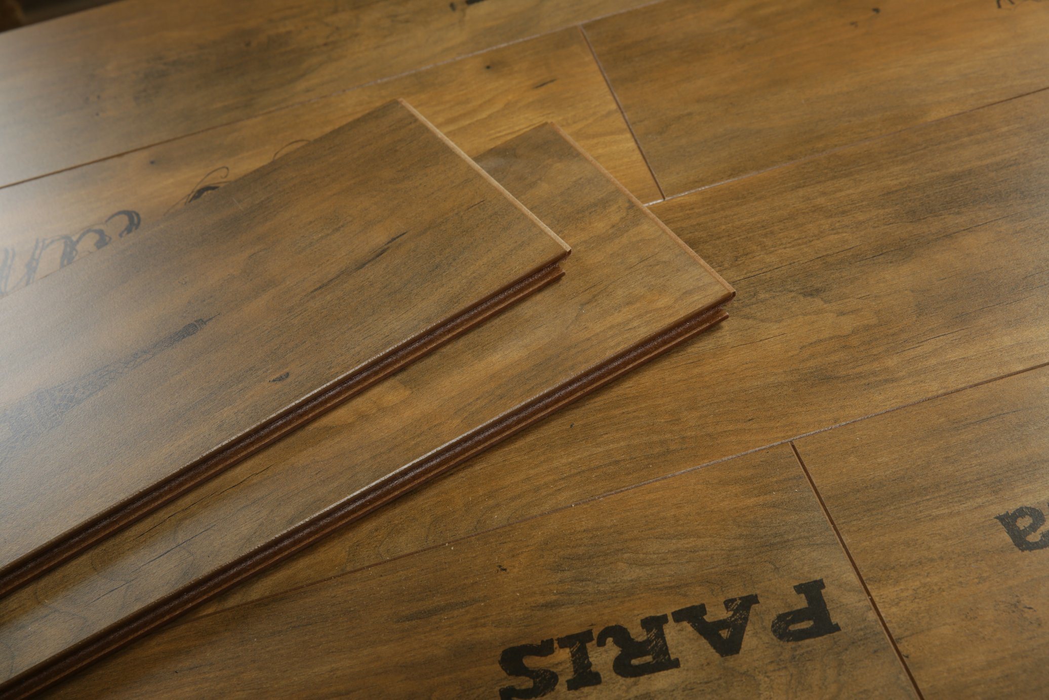 Classical V-Groove Laminate Floor