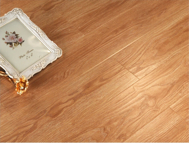 Hot Sale Laminate/Laminated Flooring Brand Names