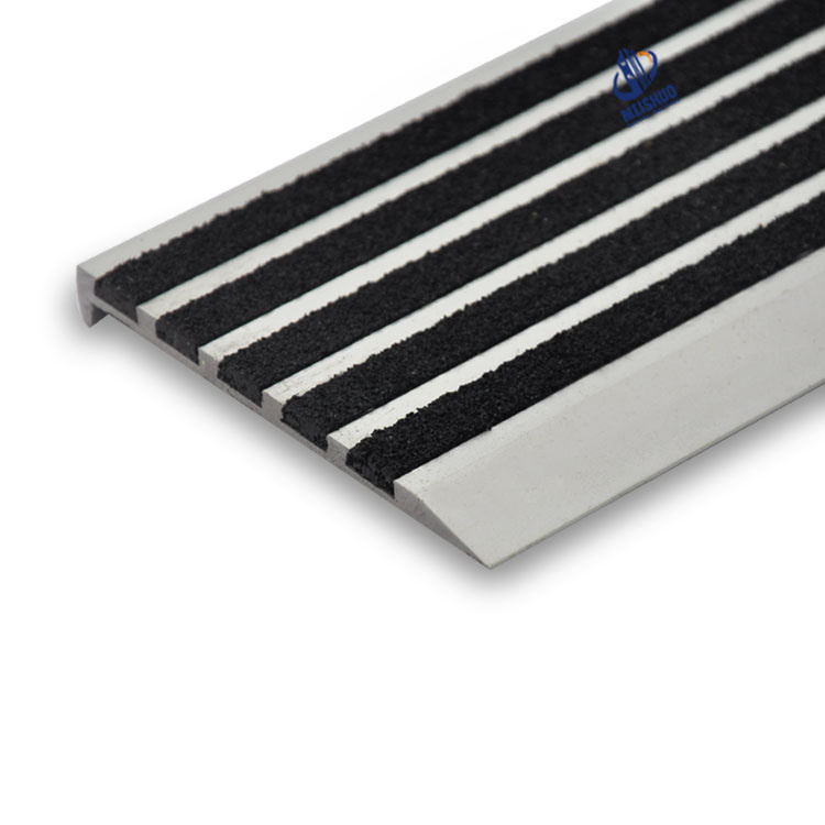 Anti Slip Carborundum Stair Nose Aluminum Stair Nosing