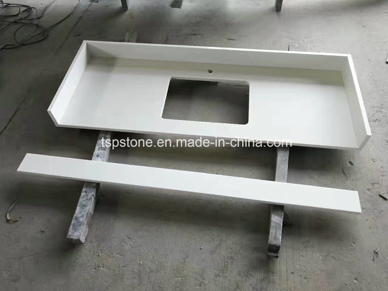 White Quartz Stone Vanity Top