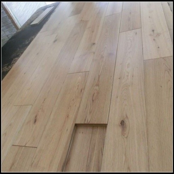 Natural Color Solid Oak Hardwood Flooring