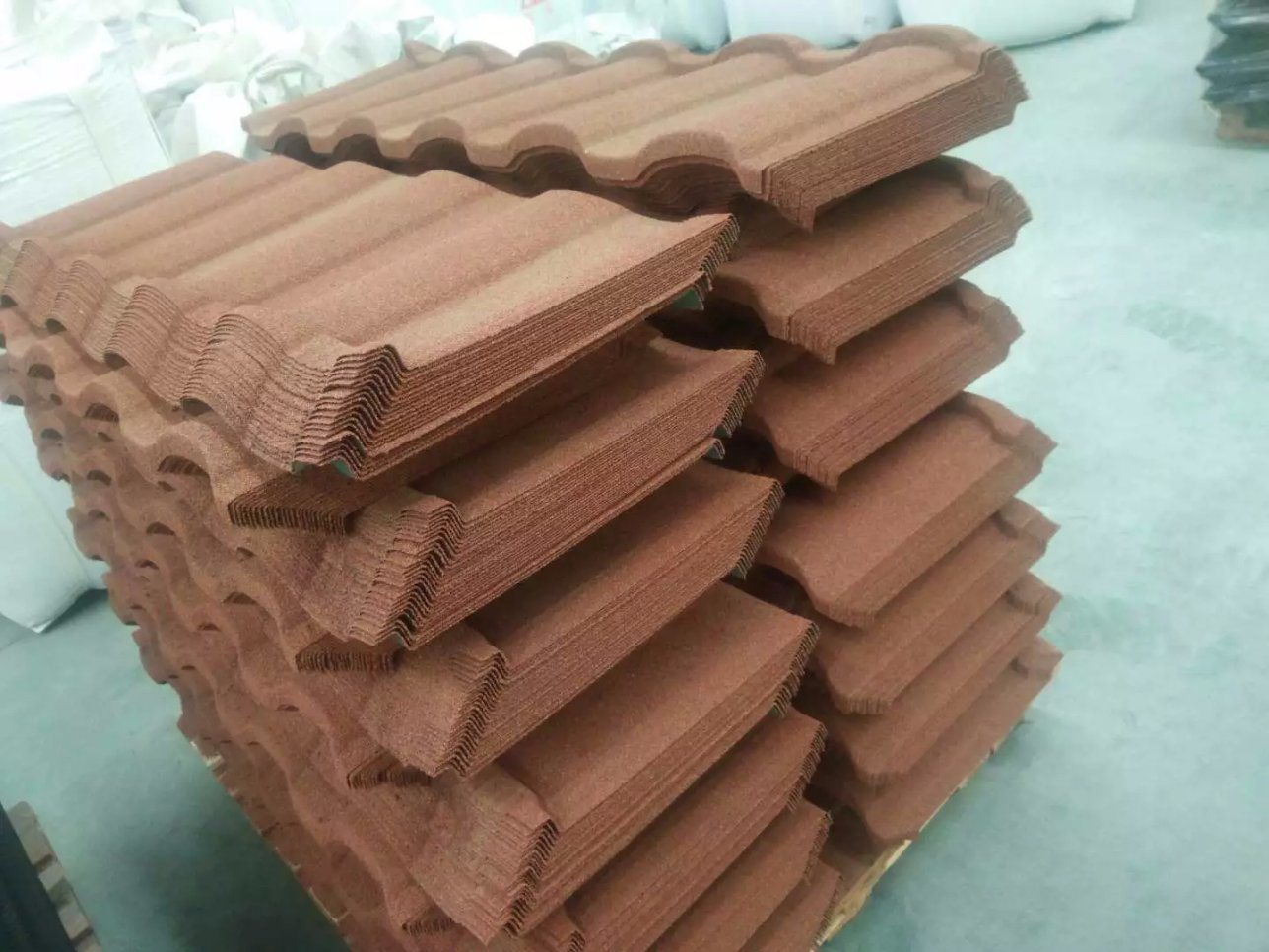 0.4mm Thickness Stone Coated Metal Roof Tile