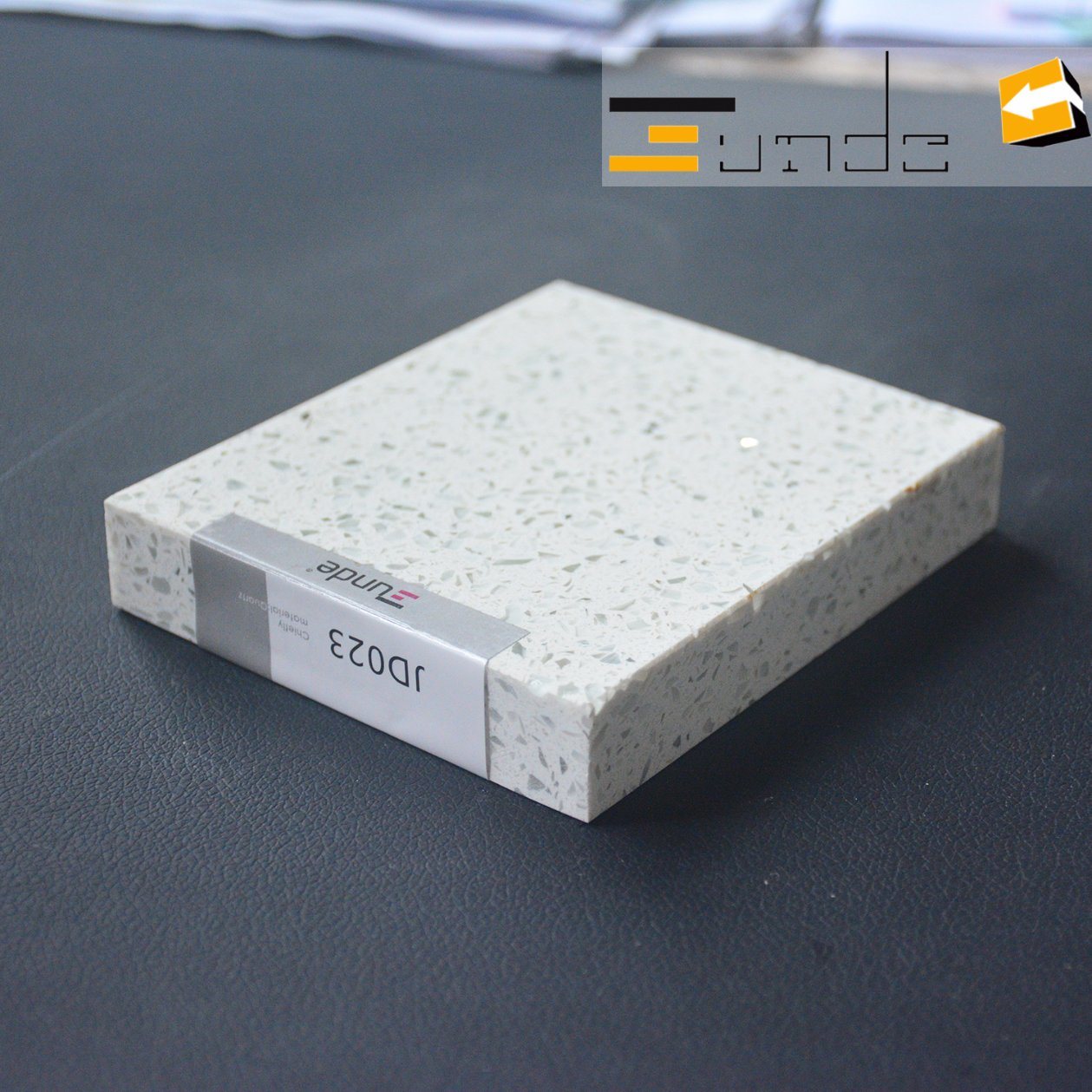 Snow White Artificial Quartz Stone