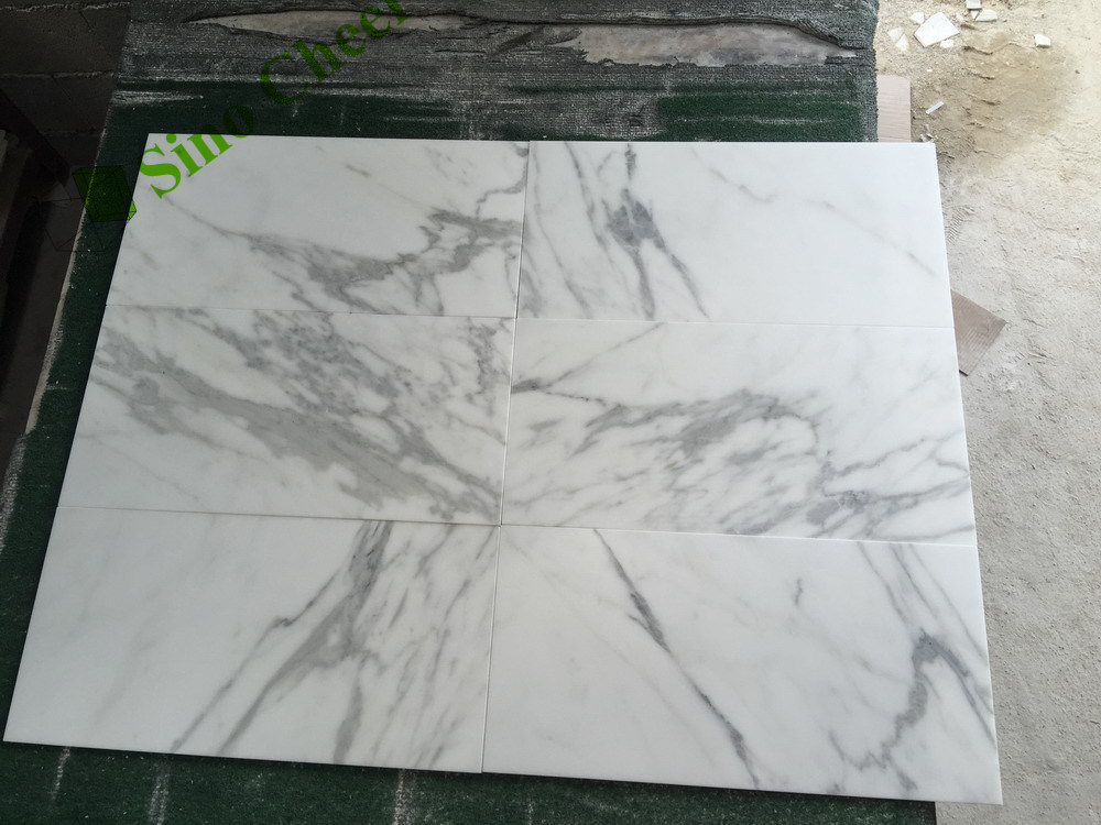 Calacatta White Marble Wall Tile