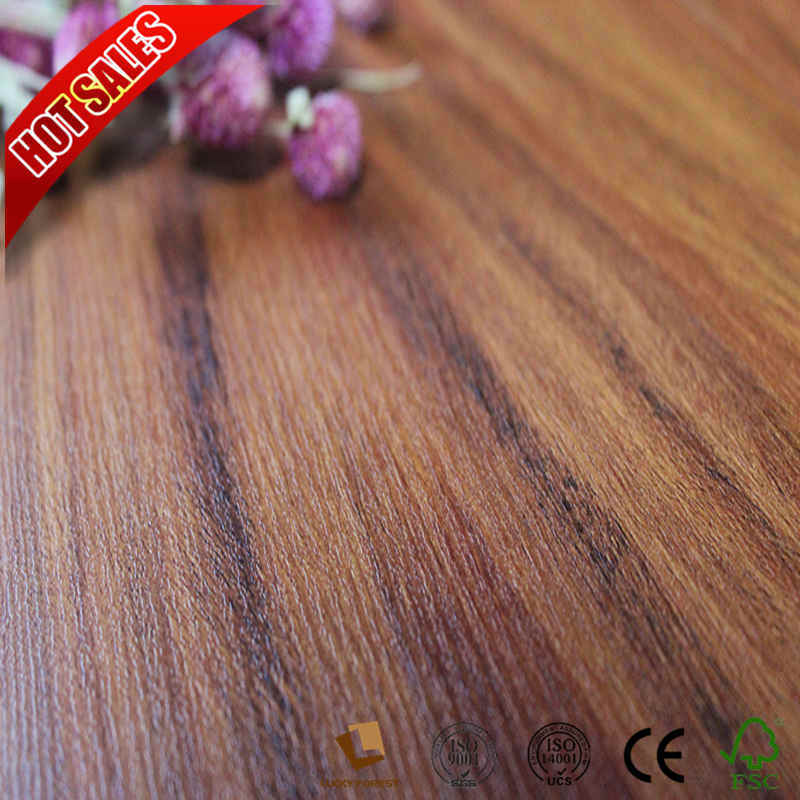 12.3mm Hand Scraped Dumafloor Waterproof Laminate Flooring